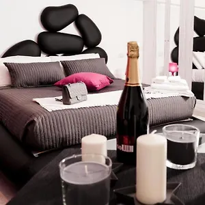 3* Guest house Two Chic
